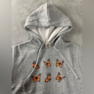 Monarch Butterflies Light Hoodie Gray Women’s Medium Sweatshirt Sweater Hooded
